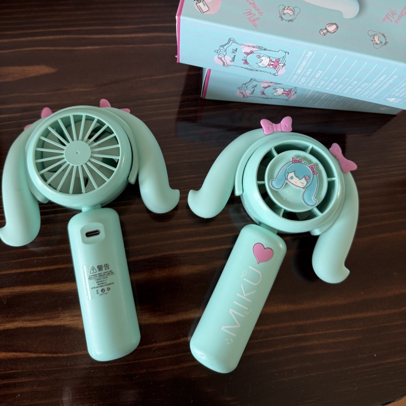 Hatsune Miku Mini Handheld Fan - Camping Cooking Fire 评论和价格